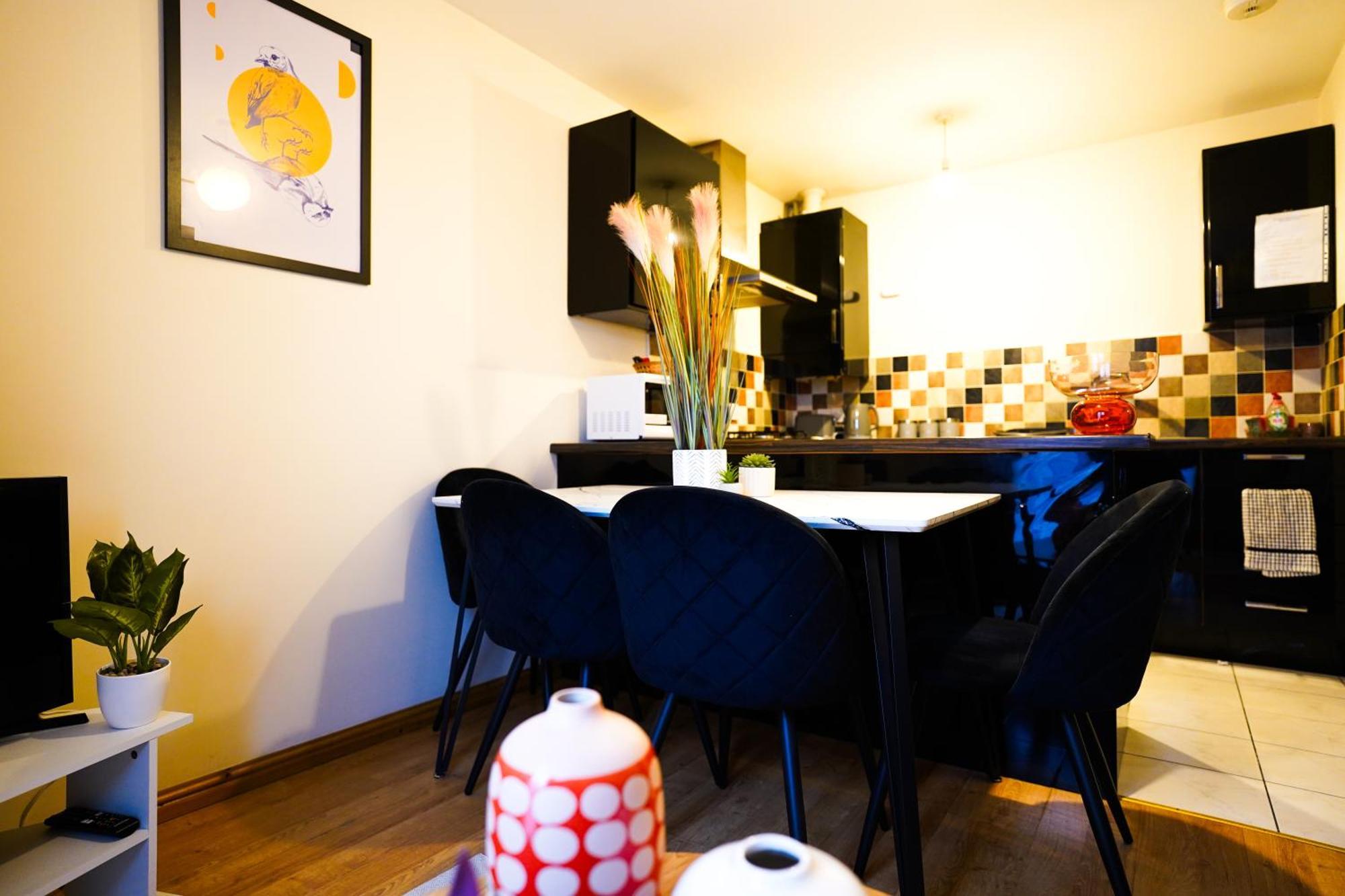 Eagle Homely Apartment Kettering
